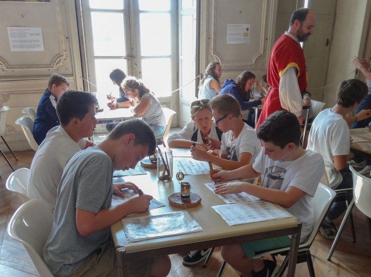 Institut Familial - Les 5èmes visitent le château Chalabre