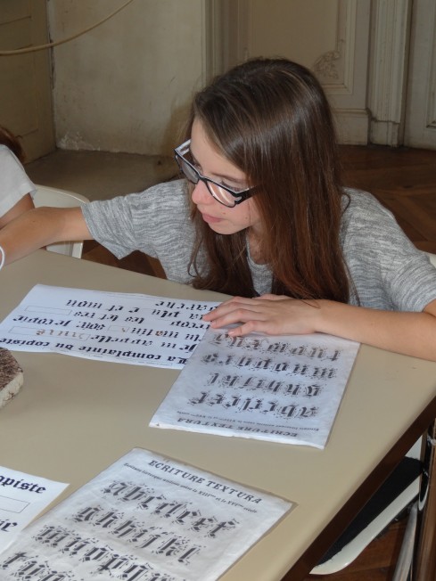 Institut Familial - Les 5èmes visitent le château Chalabre